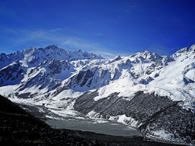 Kangja La viewed from Kyanjin Ri